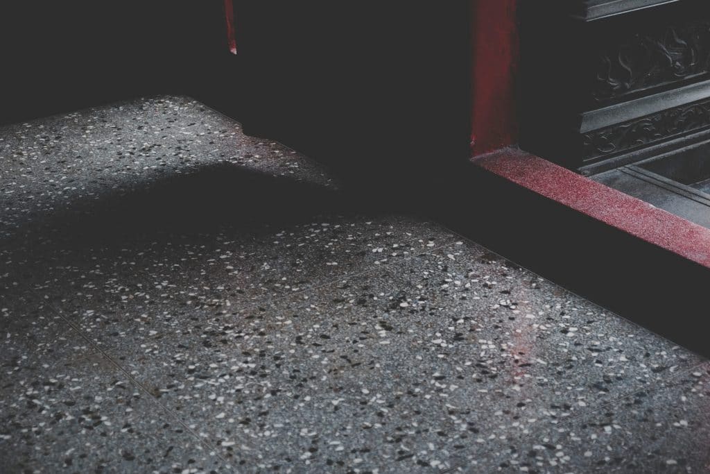 epoxy-floor-scaled-1